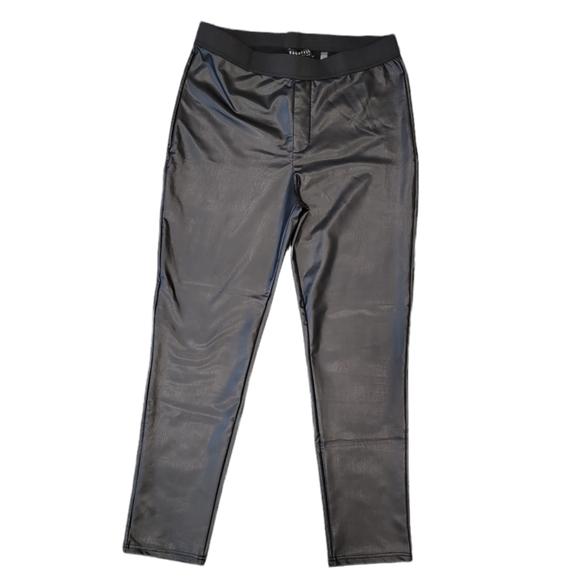 NWT Bagatelle Black Faux Leather Leggings, Size XL - Picture 1 of 7
